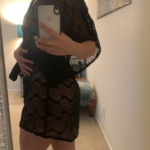 Alexis coverups (new )size XS/S. Really good condition and quality - Picture 2 of 5